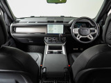 ディフェンダー 110 X ダイナミック HSE 3.0L D300 ディーゼル 4WD 