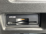 【ETC】高速道路の料金所をストレスなく通過!話題のスポットやサービスエリアに多い「スマートIC」利用時は必須のアイテムです。当店でセットアップを実施、ご納車当日からすぐにご利用いただけます!