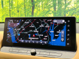 【メーカー純正ナビ】インテリアに溶け込むスタイリッシュな「専用設計」メーカーナビを装備♪視認性や操作性など基本性能にも優れ、より上質なカーライフをお楽しみいただけます。