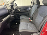 【車内ルームクリーニング済】専門スタッフにより車内はきれいにルームクリーニングを行っております。