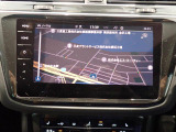 Volkswagen純正インフォテイメントシステムDiscoverPro、9.2インチフレームレス、タッチスクリーンナビゲーション装着