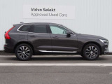 大胆なデザインと美しいインテリアがひとつに結びついたXC60には、存在を意識させることなくあなたのドライビングを支える先進技術と、乗るたびに胸を高鳴らせる走りが備わっています。