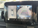 全方位カメラ付きなので駐車時も安心です。