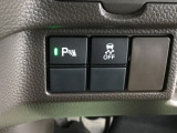 パーキングセンサー、横滑り抑制機能搭載。駐車時の障害物検知や滑りやすい路面での車両安定性を高め、安全運転をサポートします。