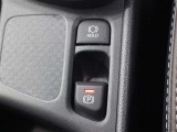 ブレーキホールド&電動パーキングブレーキです。
