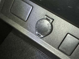 シガーソケット用の充電器が使用可能です!