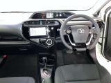 見通しのよいすっきりとした視界で、誰でも運転しやすいです。運転のしやすさは疲れにくさにも繋がりますよ♪