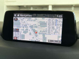 純正のSDカード方式のカーナビを装備しています。お出かけ時の行先案内をしてくれます。