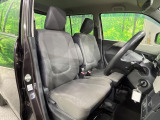 運転席シート廻りは使用感も少なく、良好な状態となっています。丁寧に使われていたことがよくわかりますね。