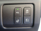 【ステアリングヒーター】装備で寒い季節の運転もこれで快適ドライブに変わりますね♪手元が暖かくなるのは助かります☆