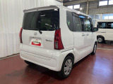 天井やガラスまでたっぷりゆとりがあるので、運転中も圧迫感がありません