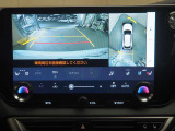 バックカメラ付きで運転が苦手な方の車庫入れもラクラクです。後方の死角部分がモニターに映し出されるので安全性もアップ!