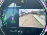 ●バックカメラ:便利な【バックカメラ】で安全確認もできます。駐車が苦手な方にもオススメな便利機能です。