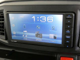 【純正オーディオ】・・・CD・DVD再生、AM/FMラジオ、Bluetooth機能付き