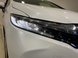 LEDヘッドライトで夜道も安心!