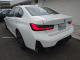長期にわたる保証を実現。安心の無償保証。2年間のBMWプレミアムセレクション保証と延長保証(別途費用)を合わせて最大4年間の保証。万一の故障に長期間備えることができ、ご安心してお乗り頂けます。