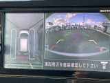 見下ろしているかのような映像で、駐車もスムーズに行ける!インテリジェントアラウンドビューモニターです。