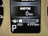 走行距離の少なさは、最大の魅力です。貴方とこの車のカーライフをこれから長い期間、楽しんで頂けます♪ディーラーならではのサービススタッフ常駐の整備工場が併設しており、整備などアフターサービスも安心です♪