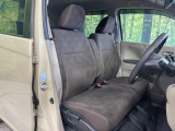 ドライバーによって運転しやすいポジションは異なり、あの車はどうなのか不安なこともありますよね。気になるお車は店頭で乗り込んでご確認いただけます♪