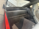 ポルシェセンターでは納車前整備でエンジンルーム、下回りを含む全111項目の点検整備を行い、ご納車しておりますので安心してお乗り頂けます