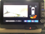 バックでの車庫入れも安心です!リアカメラが付いているバックモニター付のナビを装備しております。バンパーについているソナーや、操作線もついており距離感も画面から確認できます。