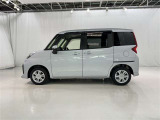 両側パワースライドドア付きだから、狭い駐車スペースなどでの 乗り降りラクラク!小さなお子さまのいるご家庭には嬉しい装備。
