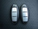 『インテリジェントキ-』機械的な鍵を使用せずに車両のドアの施錠/解錠、エンジン始動が可能なシステムです!