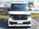 R4年式 N-BOXカスタム660 L ターボ スタイル+ブラック入庫しました。色はプラチナホワイト・パールです☆