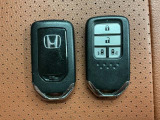 スマートキーです!ドアの施錠・解錠・エンジンの始動がスムーズで大変便利です!