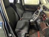 今お乗りのお車の価値が気になる方は、お気軽にお声がけください。査定士の資格を持ったスタッフが、丁寧に査定いたします