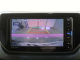 バックカメラが付いているので後方確認が非常にしやすいです。今や運転初心者も熟練者も必須装備!ついていて損はないですね♪
