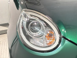 LEDヘッドライトは、点灯の瞬間から最大光量を発揮し、突然暗くなるトンネルなどでの安定感を高めます。