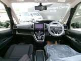 セレナ 1.2 e-POWER ハイウェイスターV 