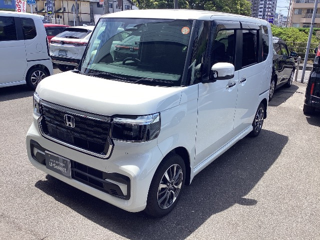 ホンダ N-BOXカスタム 