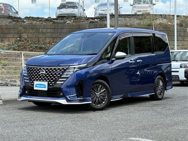 セレナ1.4 e-POWER AUTECH