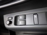 トヨタ認定中古車保証付!(1年間、距離無制限 HV車はHV保証付) 別途延長保証もご用意しております♪ ぜひ現車を確認にご来店ください