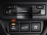 非常時やキャンプなどに役立つAC100Vコンセント付きです。ETCも装備してます。