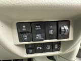 【運転席操作部】運転に役立つ機能ばかり!快適なドライブにしてくれること間違いなし!!