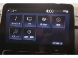 【ディスプレイオーディオ】。スマートフォンを接続して様々な機能をご利用いただけます。 Bluetooth/USB/バックカメラ