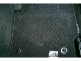 フロアマットが付いています。