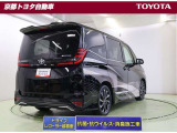 駐車時などの衝突の回避や軽減を図る駐車支援システム【PKSB】で安心をサポート、道路標識をディスプレイ確認できる【ロードサインアシスト】で見落とし防止をサポートします。