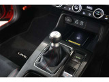 6速MTのお車です♪直感的な操作を楽しむことができます!