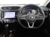高い視点で見通しの良い運転席