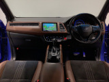 【前方視界】開放的な前方視界!運転がしやすく疲れにくいです♪窓が大きく、見通しがとっても良いおクルマですよ♪