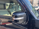 歩行者からも分かりやすいミラー付き★