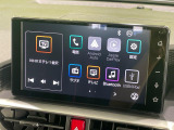 【ディスプレイオーディオ】お手持ちのスマートフォンとの連携で、ナビや音楽再生など各種アプリを使用可能。スマホに近い感覚でお使いいただけます♪