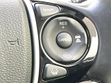 【アダプティブクルーズコントロール】高速道路での長距離走行が楽に!!自動で速度を保つクルーズコントロールが、衝突軽減システムと連携し、前方の車両を感知して車間を保つように速度調節してくれます!!