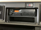 ラジオと小物収納スペースです。