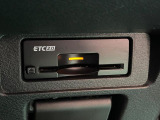 【ETC】高速道路の料金所をストレスなく通過!話題のスポットやサービスエリアに多い「スマートIC」利用時は必須のアイテムです。当店でセットアップを実施、ご納車当日からすぐにご利用いただけます!