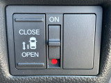 【パワースライドドア】スマートキーや運転席のスイッチでスライドドアの開閉が可能♪電動だから力を入れてドアを開ける必要が無く、小さいお子様でも、重い荷物を持っている時もラクに開け閉めできます♪